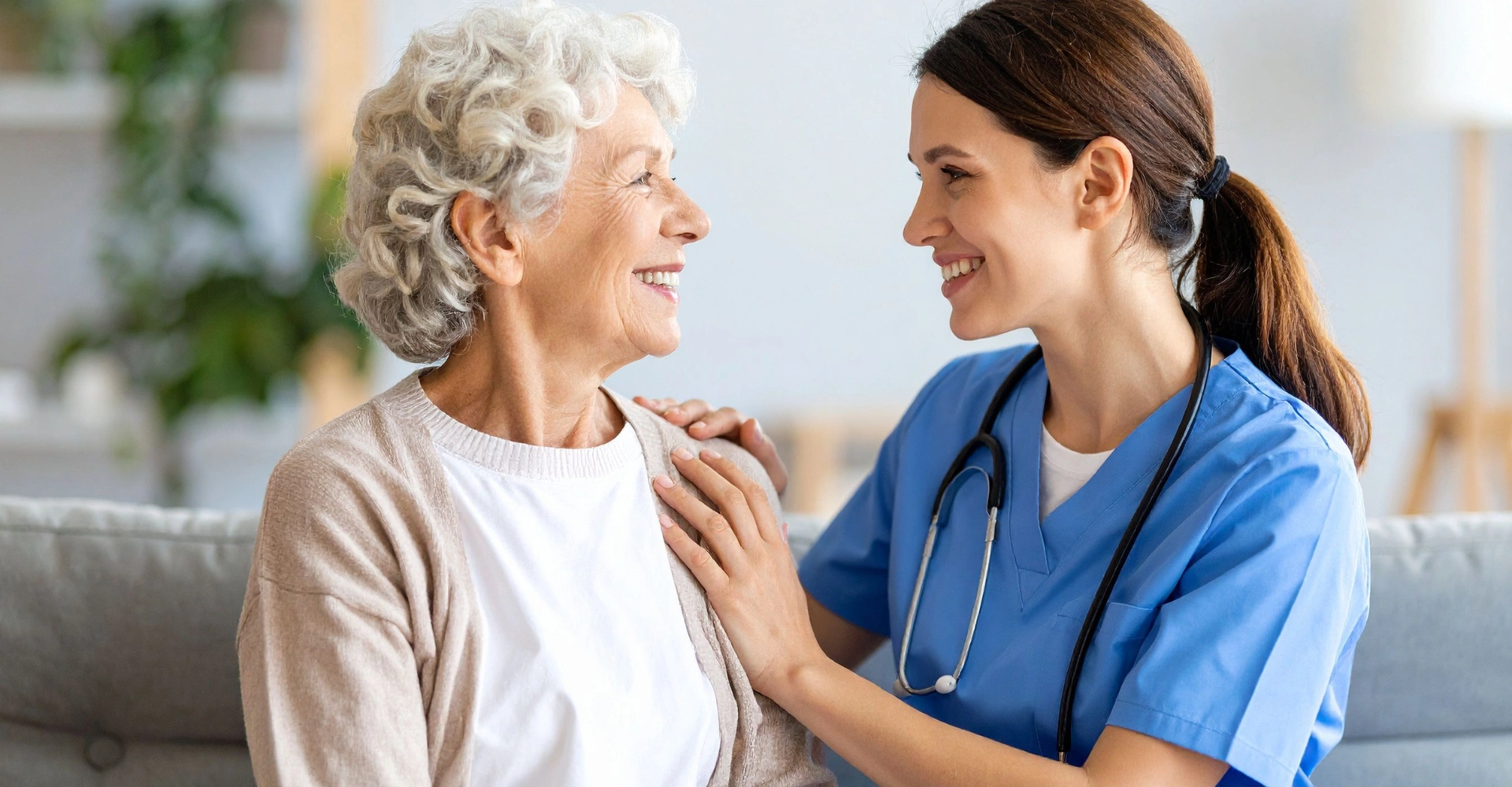 A compassionate home healthcare professional providing personalized in-home care for a senior receiving home health services in Alexandria City, VA.