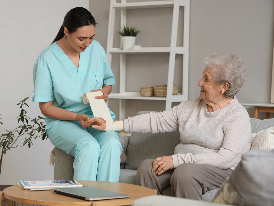A wound care specialist providing personalized wound treatment and recovery support for a senior in Alexandria City, VA.